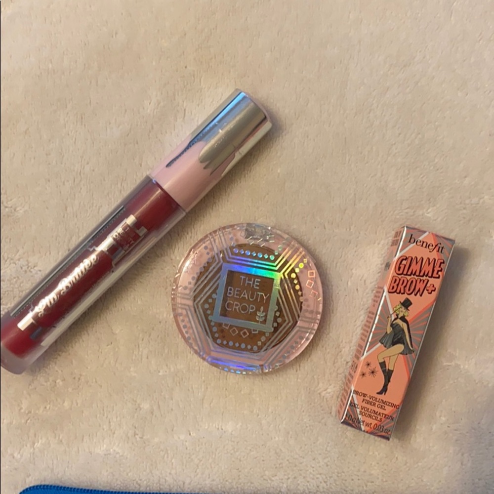 Make up Bundle - Picture 3 of 3